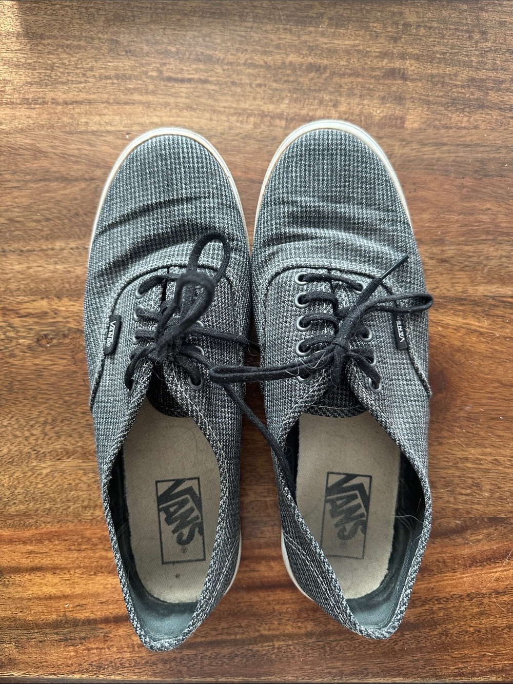 Vans Women’s 9.5/Mens 8 Heathered Black & Gray Lace-Up Sneakers